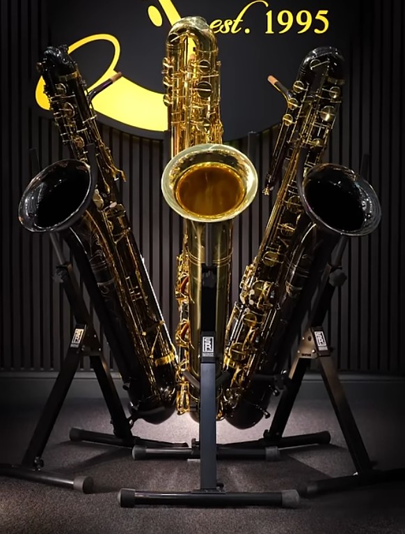 SAXRAX Bass Saxophone Tour Stand